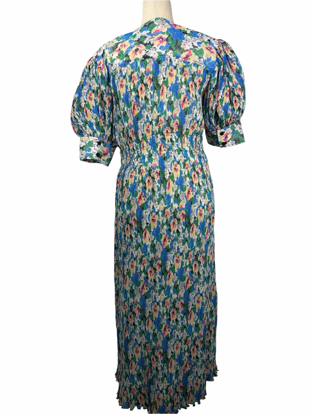 Ganni Blue Floral V-Neck Smocked Maxi Dress, pockets and lined. L-XL - Picture 3 of 6